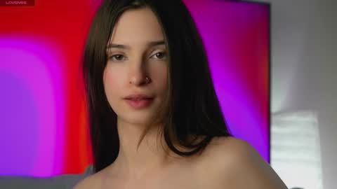 Eva 3 online show from February 2025 12:32:01 PM