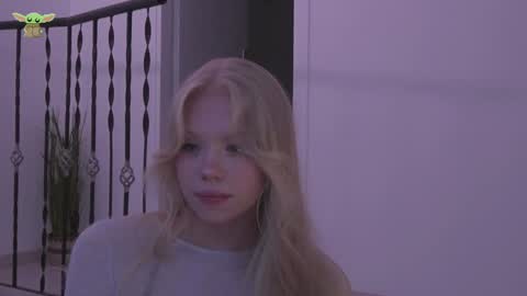 Snapshot of sonyaplush chatting on December 2024 07:31:02 PM Sonya Instagram Twitter sonyaplushgirl OnlyFans sonyaplush online show from December 2024 07:31:02 PM