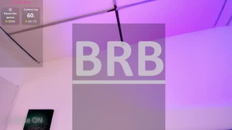 sophi Leone online show from April 2026 03:01:01 PM