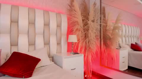 Sophi Rae online show from April 2026 07:34:02 PM