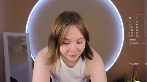 Sophie online show from October 2025 11:42:02 AM
