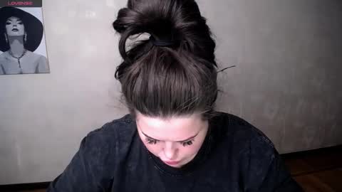 sophia__olsen online show from September 2025 05:43:02 AM