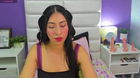 Sophia online show from February 2025 07:35:02 PM