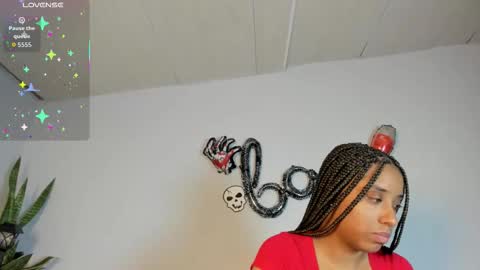 Snapshot of sophia_ebony___ chatting on October 2025 12:18:02 PM sophia_ebony___ online show from October 2025 12:18:02 PM