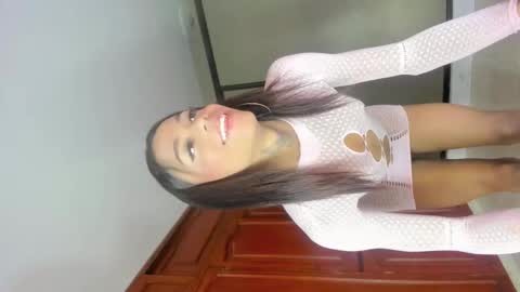 sophia_horny19 online show from October 2025 07:31:02 AM
