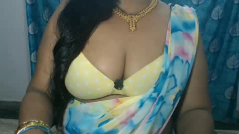 Snapshot of sophia_indian chatting on June 2026 05:27:02 AM Sophia Tamil online show from June 2026 05:27:02 AM