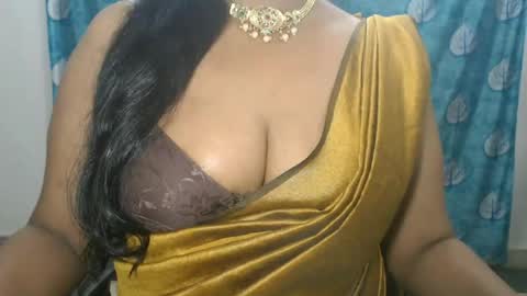 Snapshot of sophia_indian chatting on June 2026 10:15:01 AM Sophia Tamil online show from June 2026 10:15:01 AM