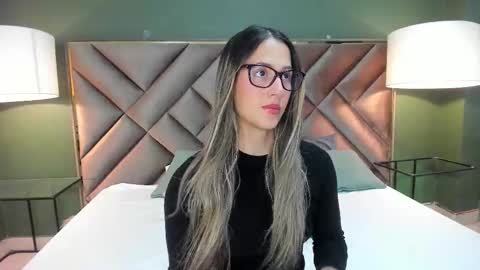 Sofia online show from February 2026 02:37:01 PM