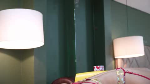 Sofia online show from April 2026 12:17:01 PM