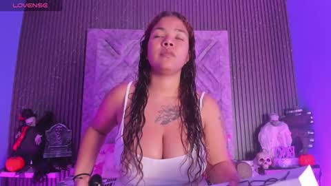 Snapshot of sophia_stonne chatting on October 2025 12:15:02 PM S O P H I A online show from October 2025 12:15:02 PM
