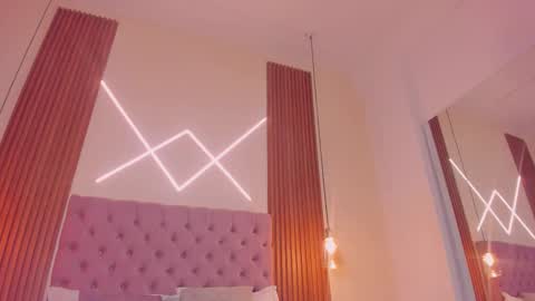 sophia_turneer online show from March 2026 10:11:01 PM