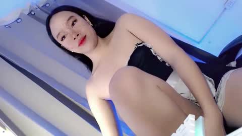 sophia_walker18 online show from February 2026 05:00:01 AM