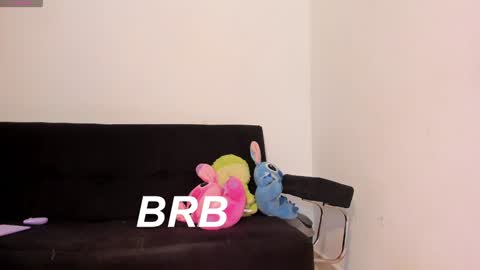 Snapshot of sophia_walkett chatting on December 2024 06:31:02 PM Michelle online show from December 2024 06:31:02 PM