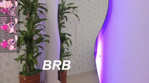 Snapshot of sophia_walkett chatting on January 2025 08:54:01 PM Michelle online show from January 2025 08:54:01 PM