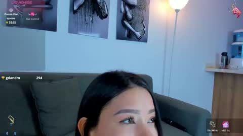 Sophia Wilians  online show from October 2025 09:36:01 PM