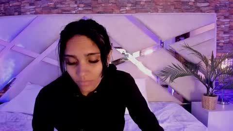 Sophia Paris online show from December 2025 03:14:02 AM