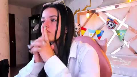 Snapshot of sophiadoll_tf chatting on July 2026 01:15:01 PM sophiadoll_tf online show from July 2026 01:15:01 PM