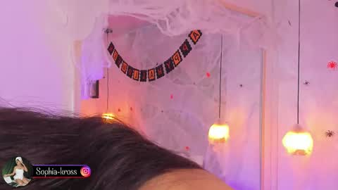 Snapshot of sophiakross chatting on October 2025 08:31:02 AM Sophia online show from October 2025 08:31:02 AM