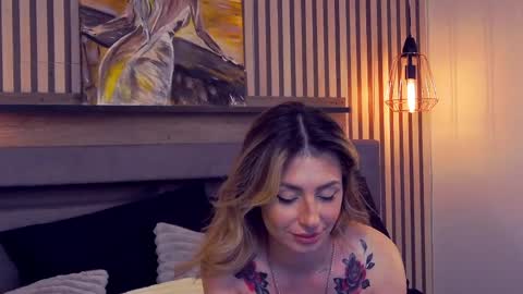 Sophia Lace online show from May 2026 03:23:01 AM