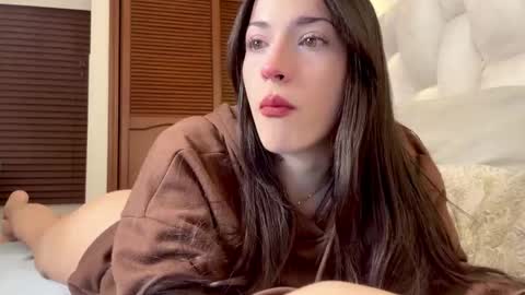 sophiarommie online show from February 2026 06:13:01 AM