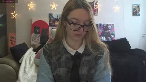 SophiaSonata online show from February 2026 10:35:01 AM