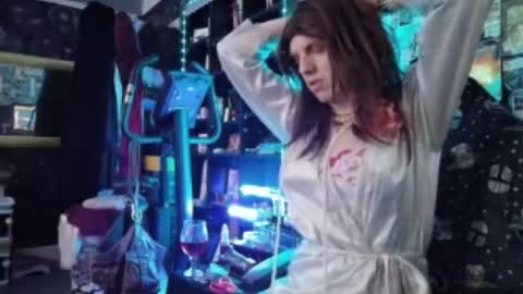 Sophie Satin1980 online show from June 2026 02:43:01 PM