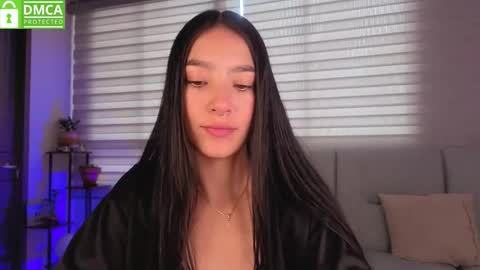 Sophie  online show from January 2026 02:33:02 PM