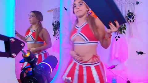  SOPHIE JANNER online show from October 2025 08:18:02 AM