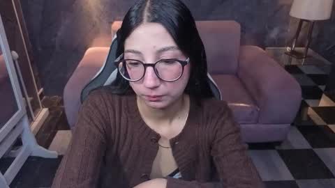 sophie_jones_b online show from March 2026 01:06:01 PM