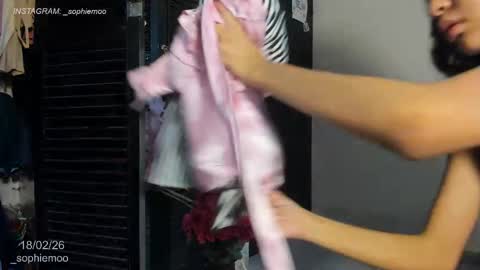 Snapshot of sophie_moo chatting on February 2026 11:39:02 AM Sophie online show from February 2026 11:39:02 AM