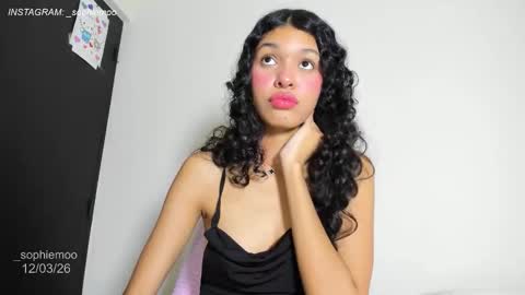 Sophie online show from March 2026 11:22:01 PM