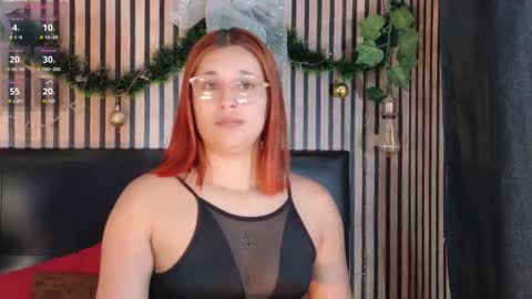sophie_new25 online show from December 2025 12:34:02 PM