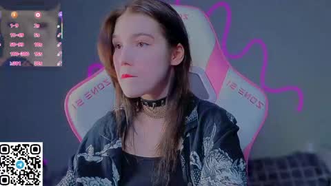 Snapshot of sophie_nomenal_ chatting on April 2026 12:57:01 AM sophie_nomenal_ online show from April 2026 12:57:01 AM