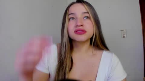 sophie_spencer1 online show from April 2026 03:40:02 AM