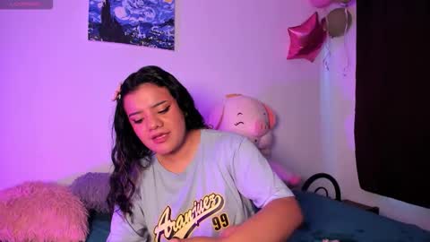 Sofia online show from November 2025 11:23:02 AM