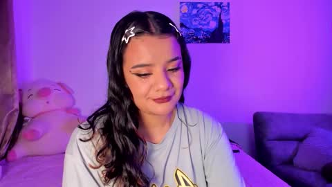 Snapshot of sophie_t_ chatting on February 2026 02:20:02 AM Sofia online show from February 2026 02:20:02 AM