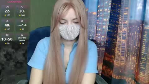 Sophie online show from April 2026 08:42:02 AM