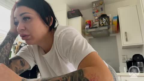 Snapshot of sophiekai_x chatting on November 2025 12:11:02 PM SophieKai x online show from November 2025 12:11:02 PM