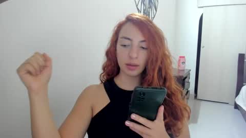 Sophia online show from October 2025 04:43:02 AM