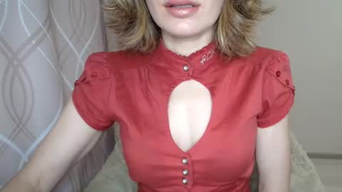 Snapshot of sophiemisss chatting on October 2025 08:39:01 AM Sophiemisss online show from October 2025 08:39:01 AM