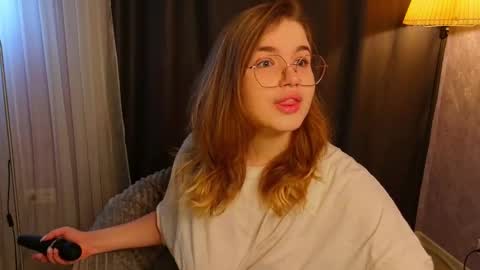 Snapshot of sophiemure chatting on January 2026 10:40:01 AM Sophie online show from January 2026 10:40:01 AM