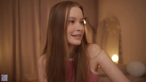 Snapshot of sophiephoria chatting on March 2025 06:21:02 PM Sophie Next stream 3 online show from March 2025 06:21:02 PM