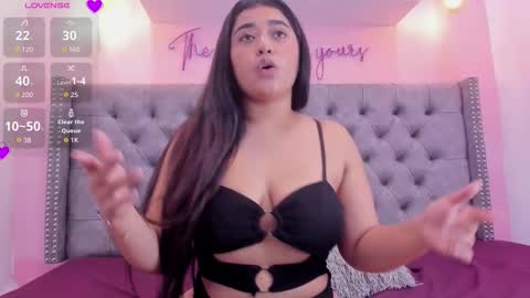 Sophii  online show from January 2026 10:23:01 PM