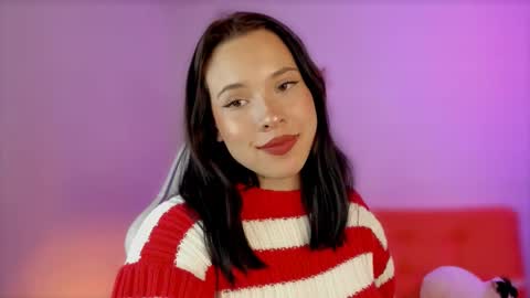 Snapshot of sophiiewilliams chatting on December 2024 03:29:02 AM Sophiie Williams online show from December 2024 03:29:02 AM