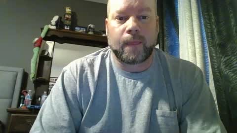 Snapshot of soro00421 chatting on January 2025 08:37:02 PM soro00421 online show from January 2025 08:37:02 PM