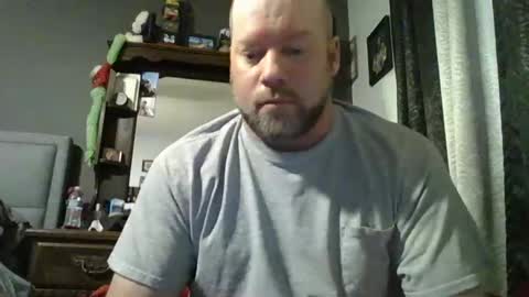 Snapshot of soro00421 chatting on February 2025 09:52:02 PM soro00421 online show from February 2025 09:52:02 PM