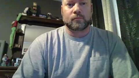 Snapshot of soro00421 chatting on March 2025 08:10:02 PM soro00421 online show from March 2025 08:10:02 PM