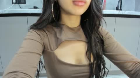 Snapshot of soul_mi chatting on October 2025 12:29:05 AM Mia online show from October 2025 12:29:05 AM