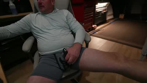 Snapshot of soundfreqnj chatting on November 2025 04:58:02 AM soundfreqnj online show from November 2025 04:58:02 AM