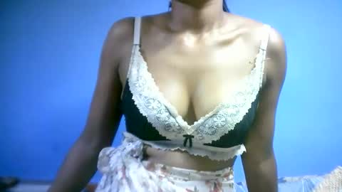 Snapshot of sourayaa chatting on March 2026 09:33:02 PM sourayaa online show from March 2026 09:33:02 PM